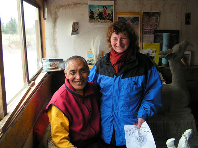 GYAMTSO, tibetischer Moench mit Michaela